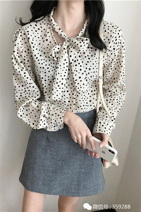 春季短款上衣网红款,短款上衣网红爆款盘点