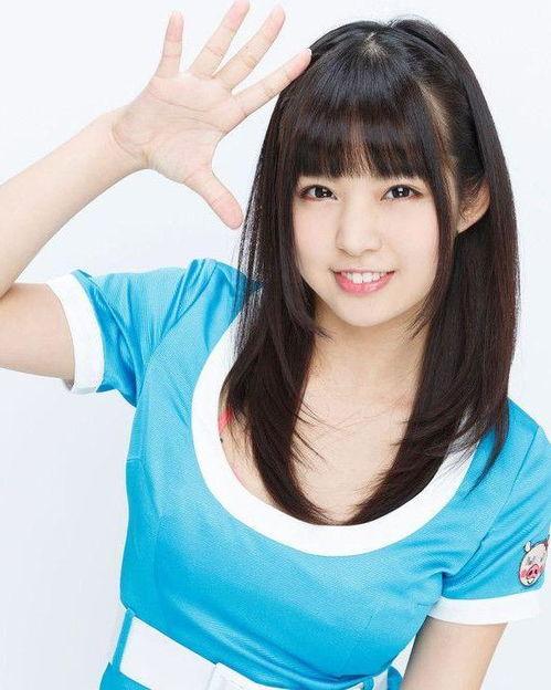 男日本网红奈奈,日本网红的时尚魅力与网络影响力