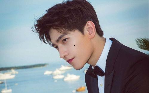 娱乐大爆料杨洋怼粉丝,娱乐圈中的硬核态度